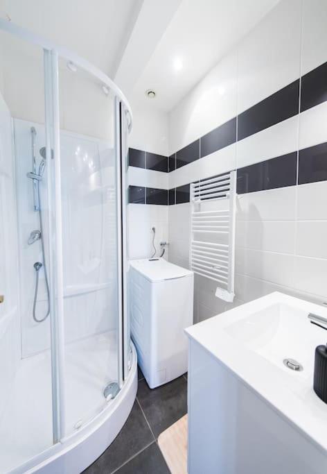 Appartement Lumineux 2 Chambres Coeur De Tours Exterior photo